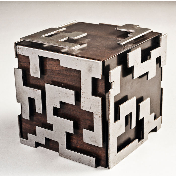 E-25 CUBE