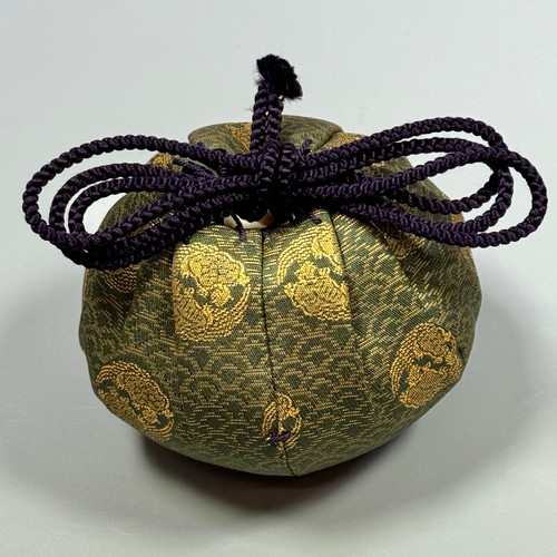 瀬戸大海茶入（仕覆：古渡双亀文金襴） 桶谷定一造 | seishodo.com