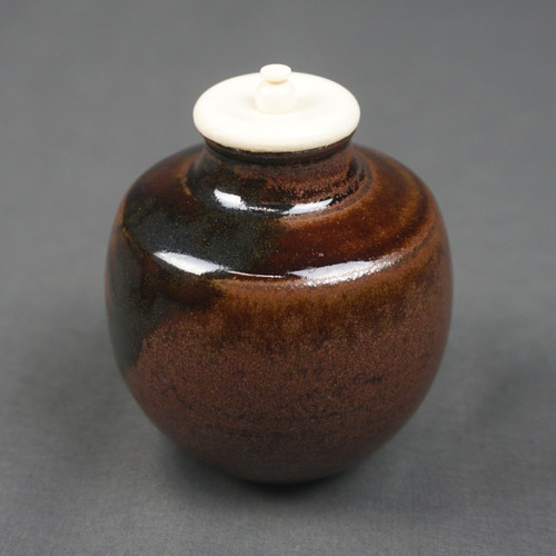 松本鉄山 松本鐵山 大名物写 本能寺文琳茶入 仕覆 朝倉間道 共箱 茶道具 新品 松本鉄山 松本鐵山 大名物写 本能寺文琳茶入 仕覆 朝倉間道 共箱