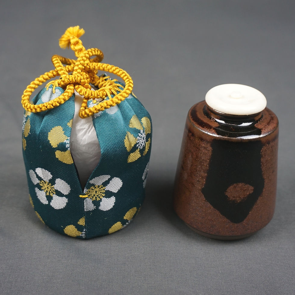 摸）中興名物 廣澤手茶入（仕覆：撫子緞子） | seishodo.com
