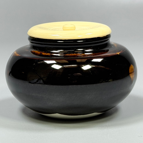 瀬戸大海茶入（仕覆：古渡双亀文金襴） 桶谷定一造 | seishodo.com