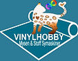a1Vinylhobbt-Mysen-Stoff-og-Symaskiner-LOGOa_edited.jpg