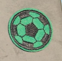 Miniatyrbilde: Strykemerke/ brodert tøymerke - fotball/baller - flere farger