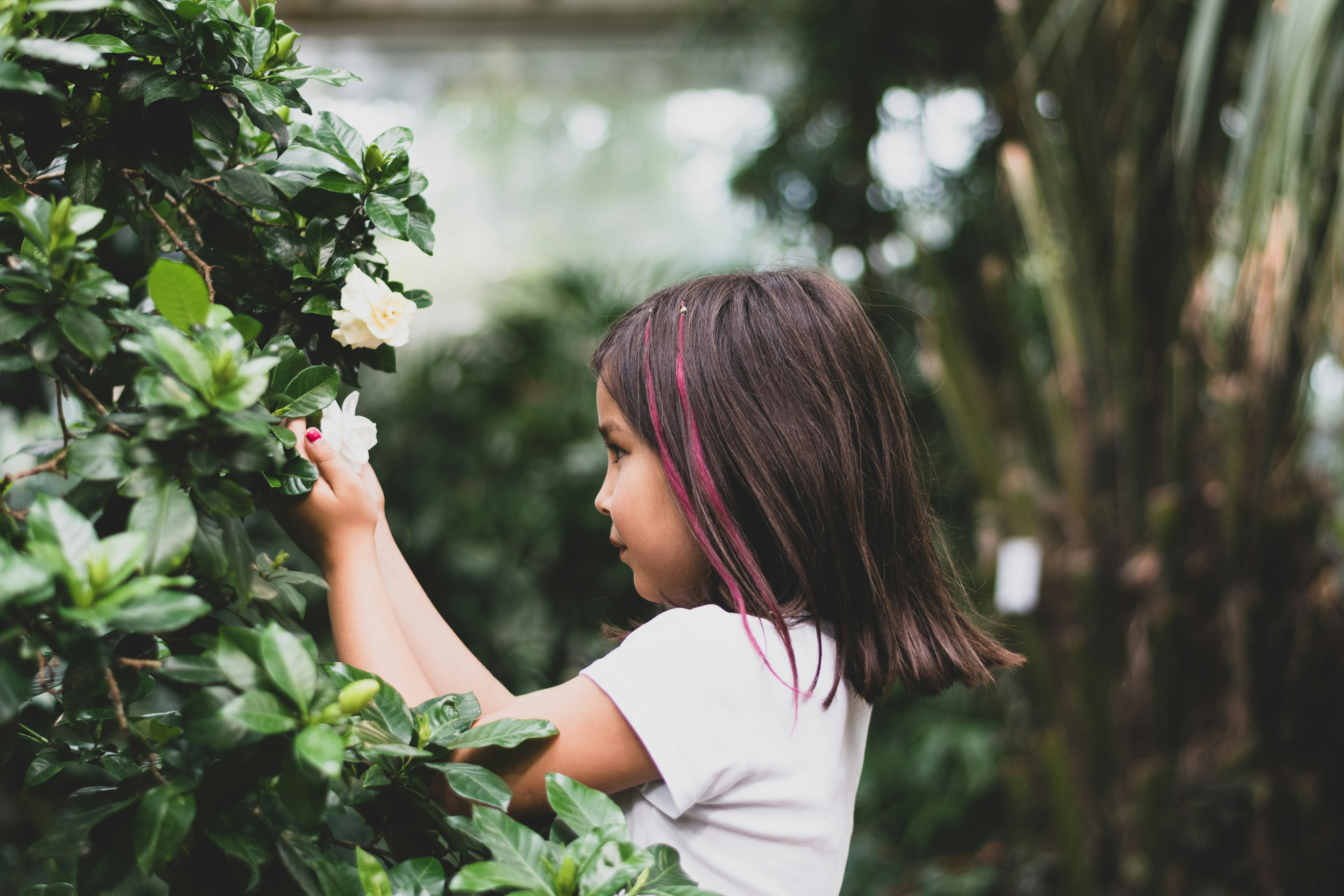 Children doing earth-friendly party activities