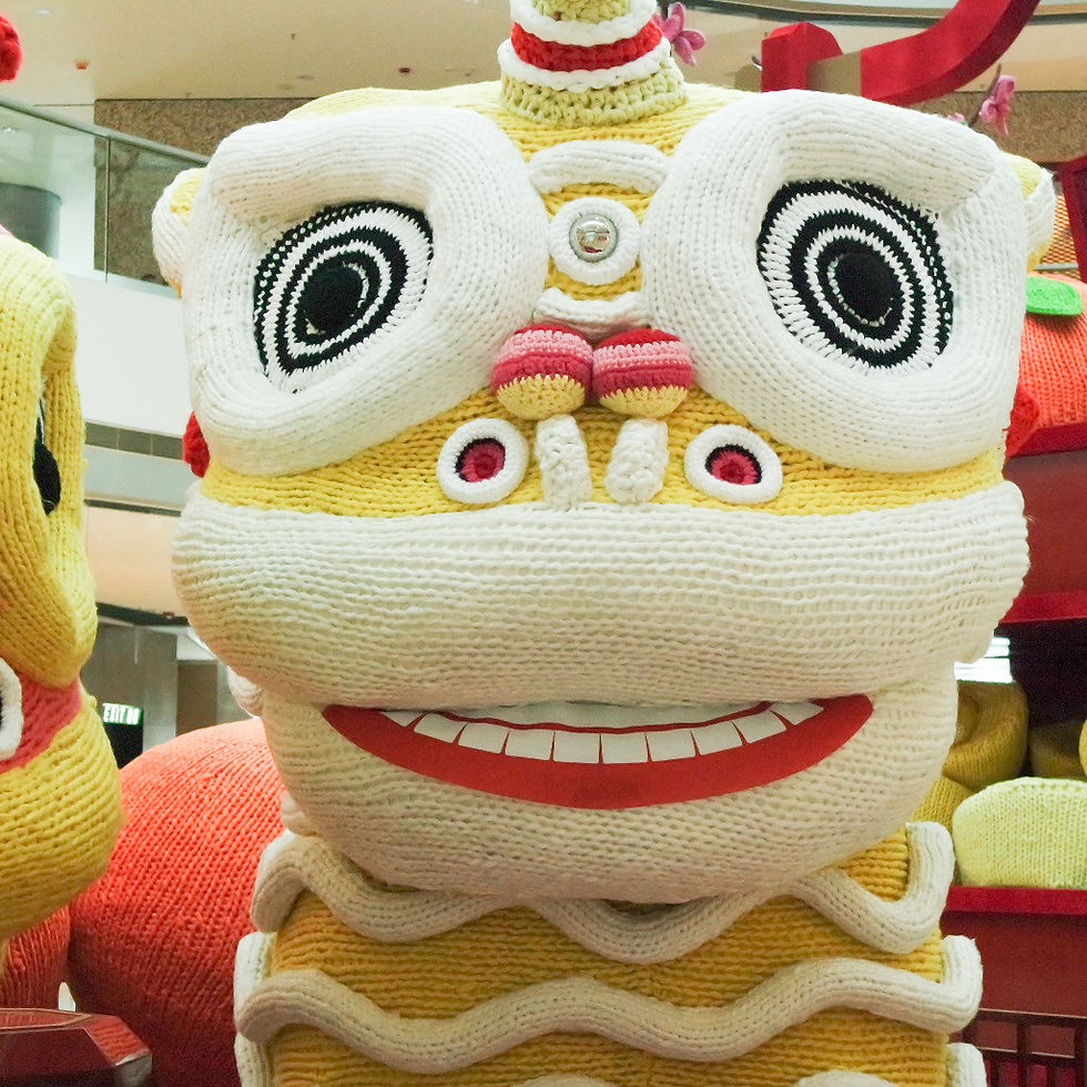 HK mall décor — inside the Financial Center