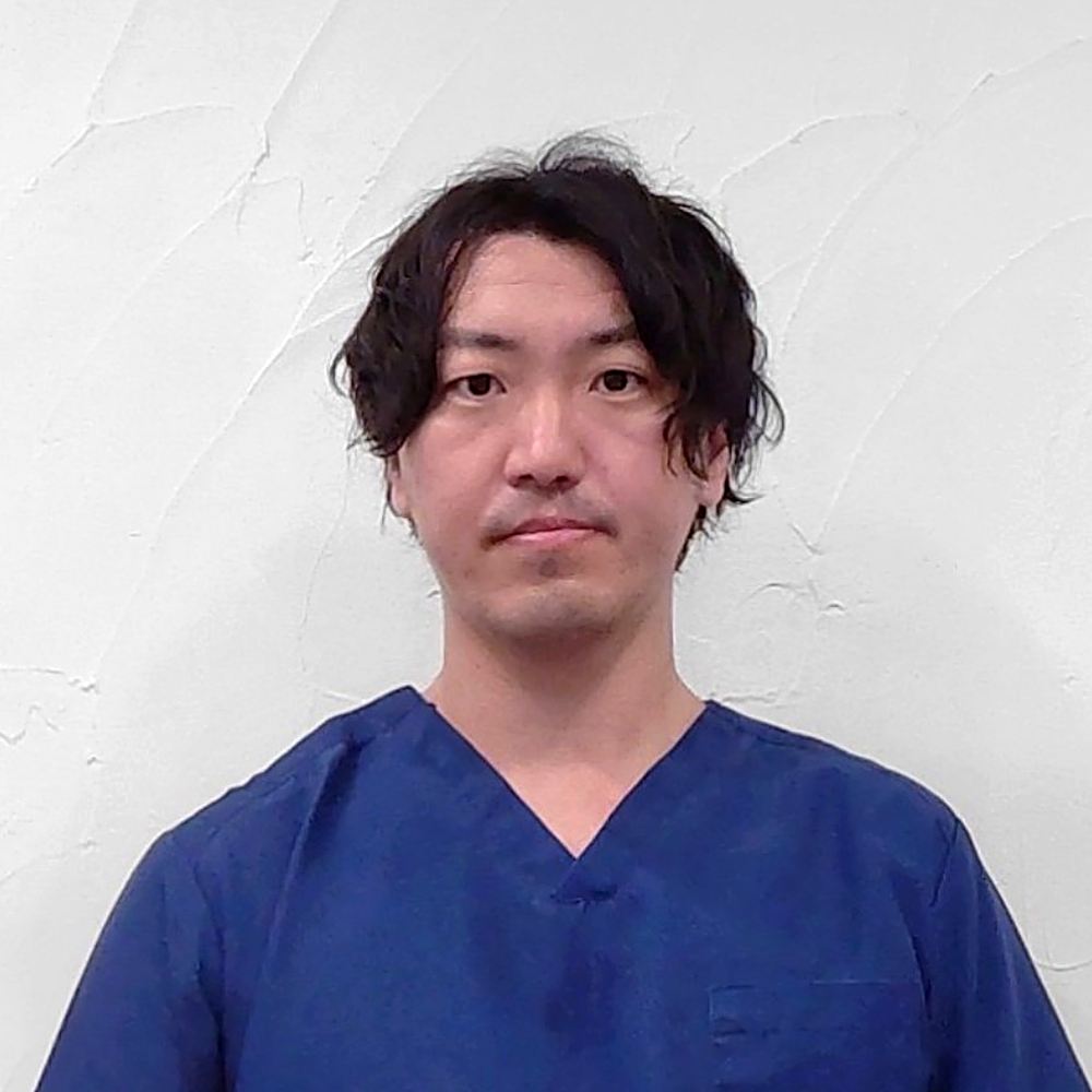 院長 久米昂