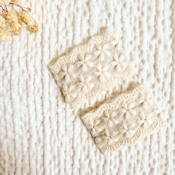 Bloom Lace Snap Clips — Mira Accessories South Africa