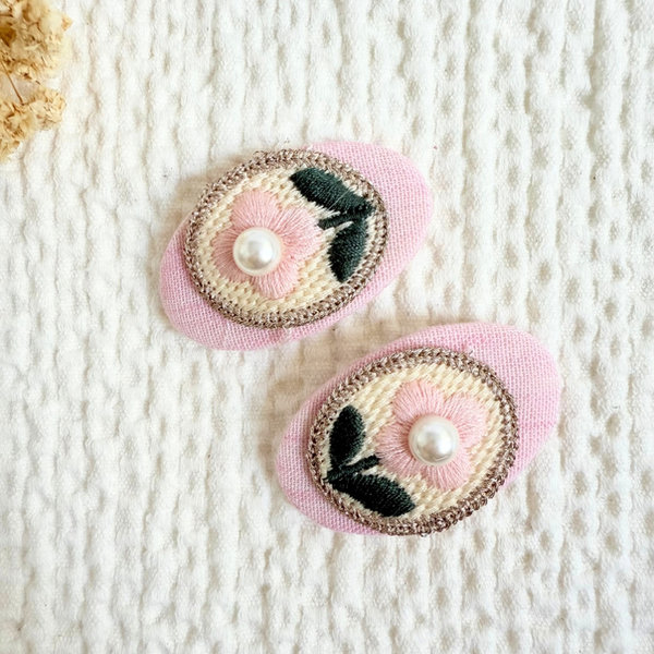 Embroidered Floral Pearl Snap — Mira Accessories South Africa
