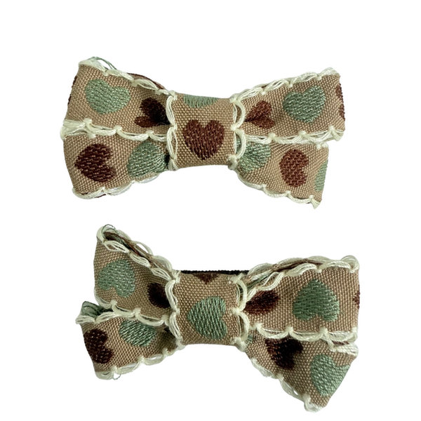 Green Embroidered Bow Clip — Mira Accessories South Africa