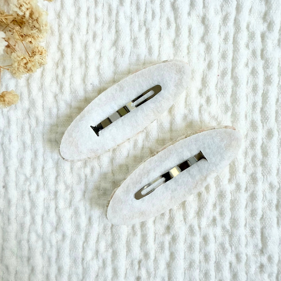 Thumbnail: Vintage Meadow Snap Clips