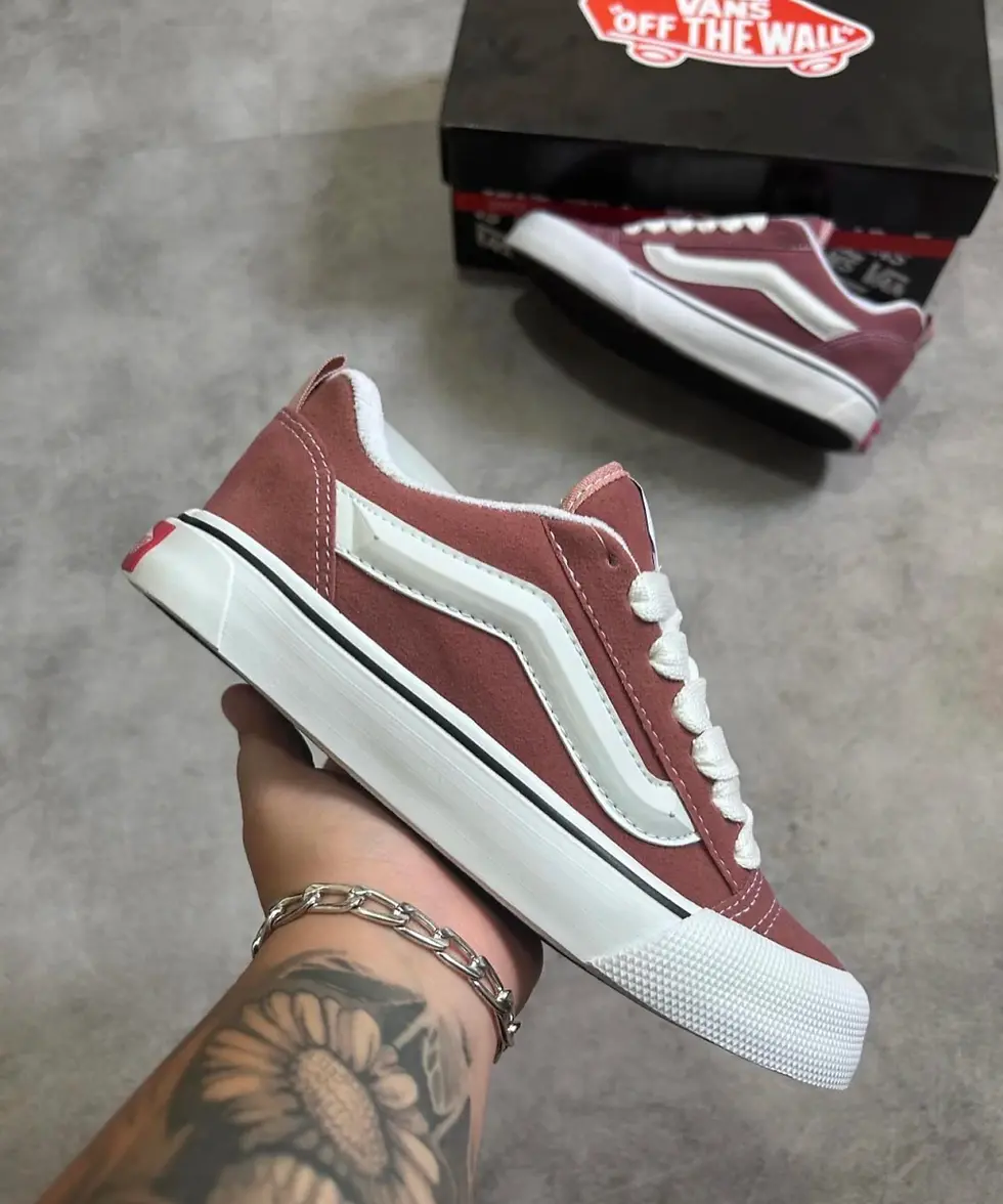 Miniatura: KNU SKOOL