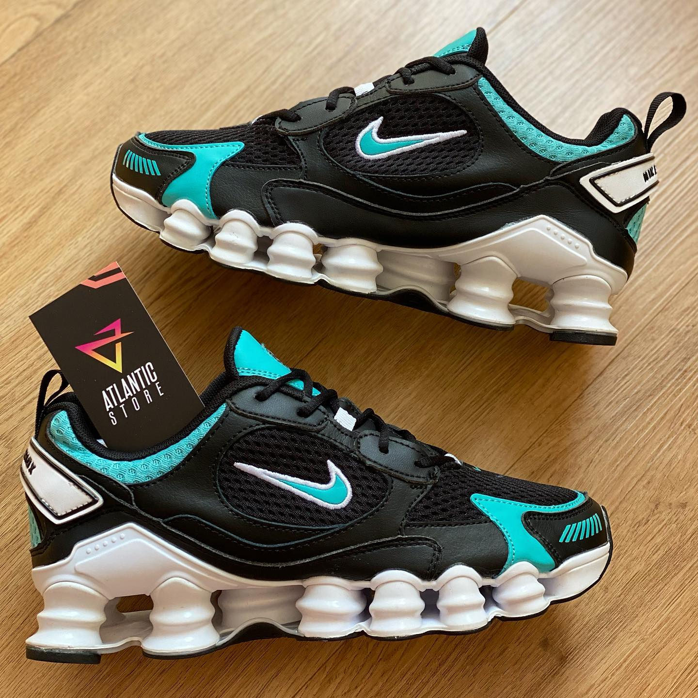NIKE SHOX TL 2020