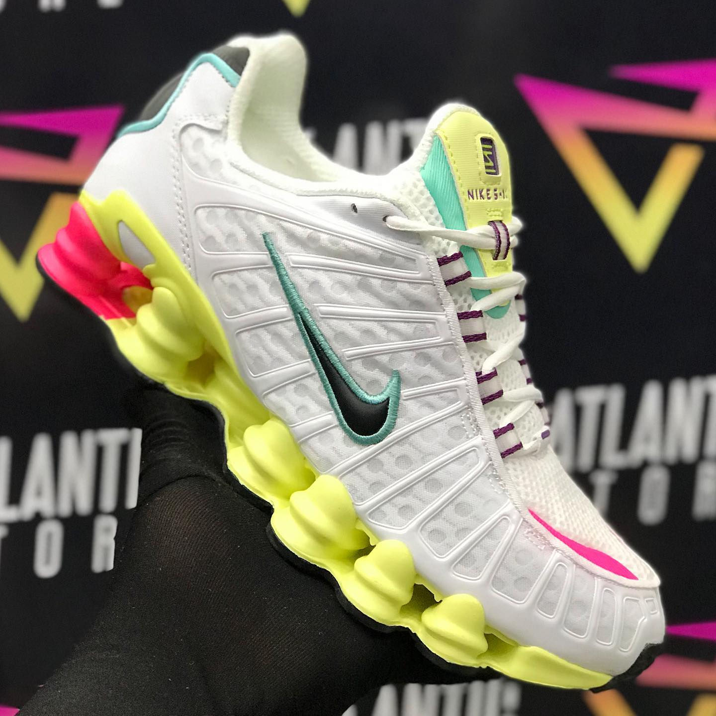 NIKE SHOX TL 2019
