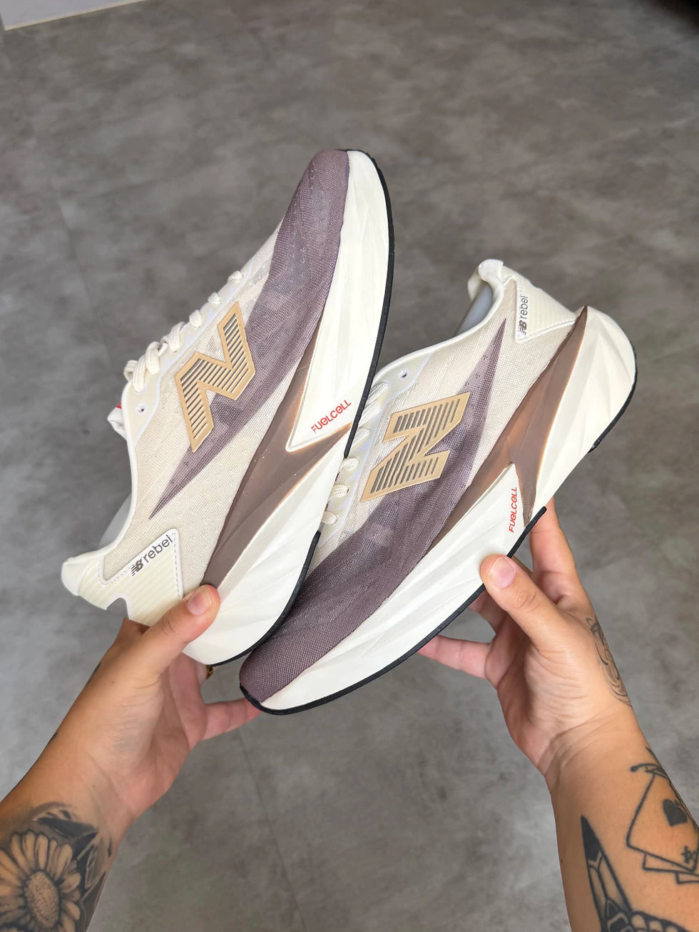 Miniatura: FUELCELL REBEL V5