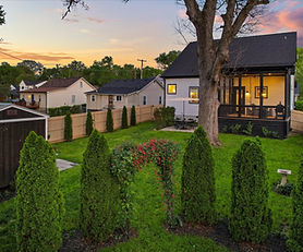 Downtown comfort house