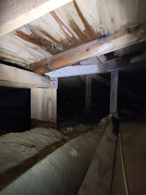 Kattovuotanut yläpohjaan