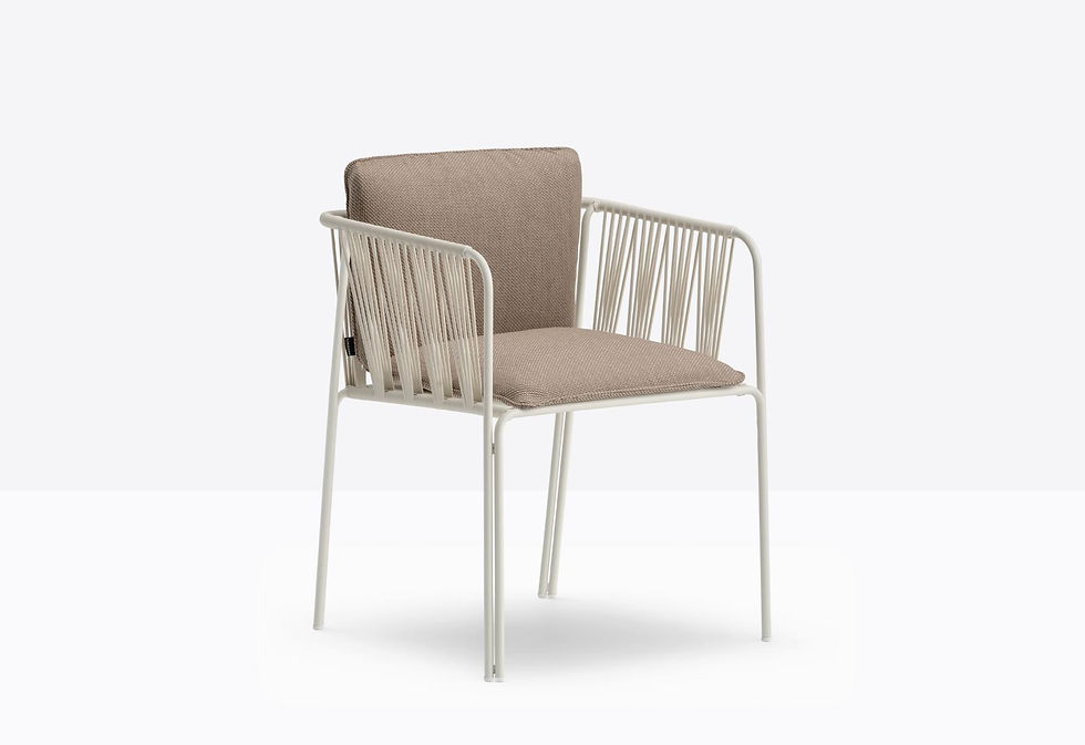 Miniatura: Nari Lounge Chair