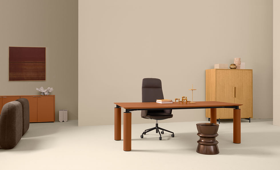 Thumbnail: First Class Desk