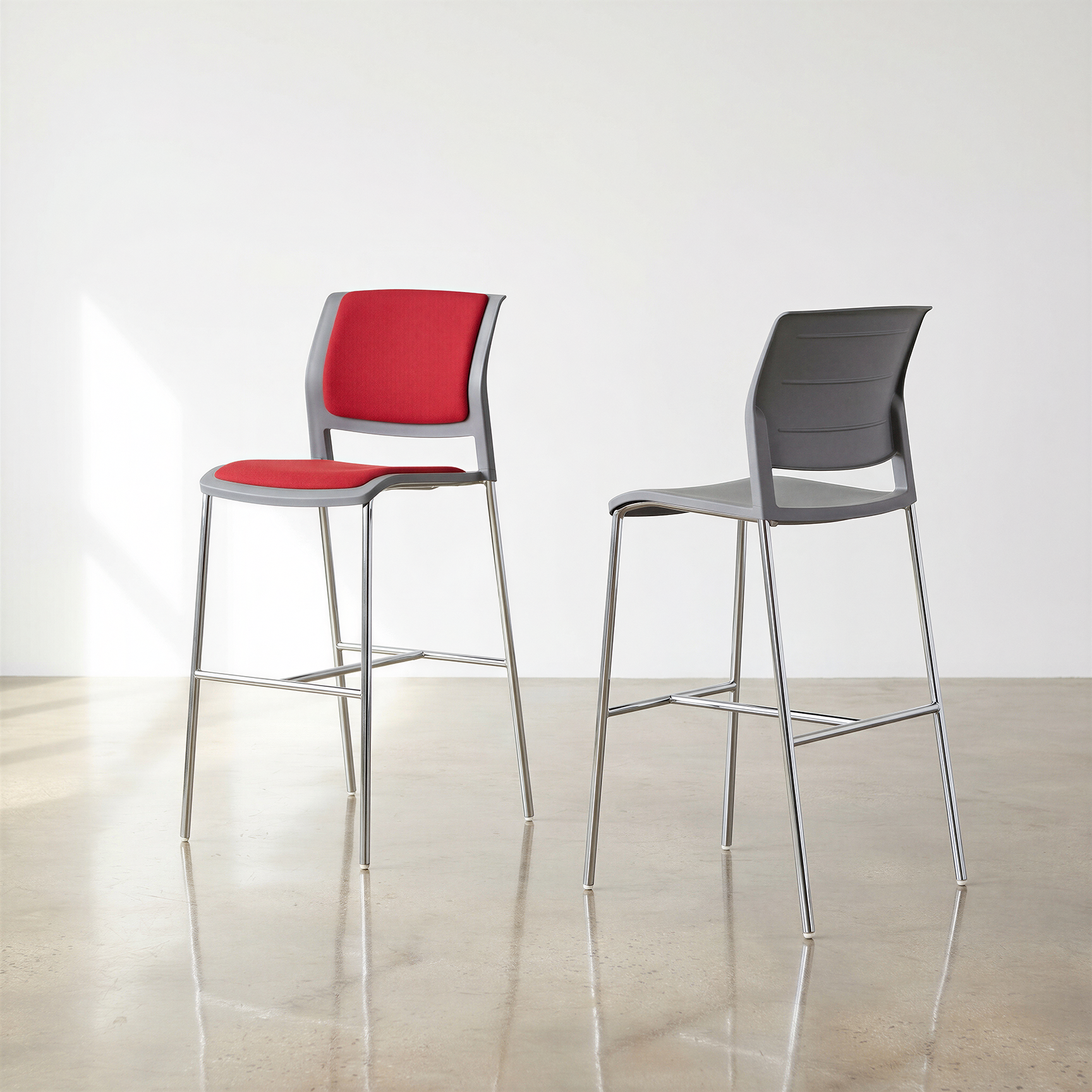 Modo Guest Stool