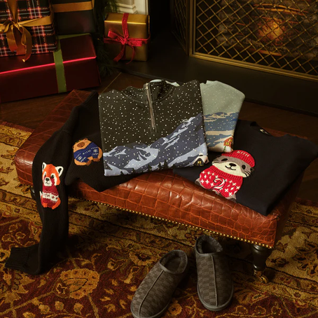 這張圖展示了Kith的Kithmas 2025系列，營造聖誕節氛圍