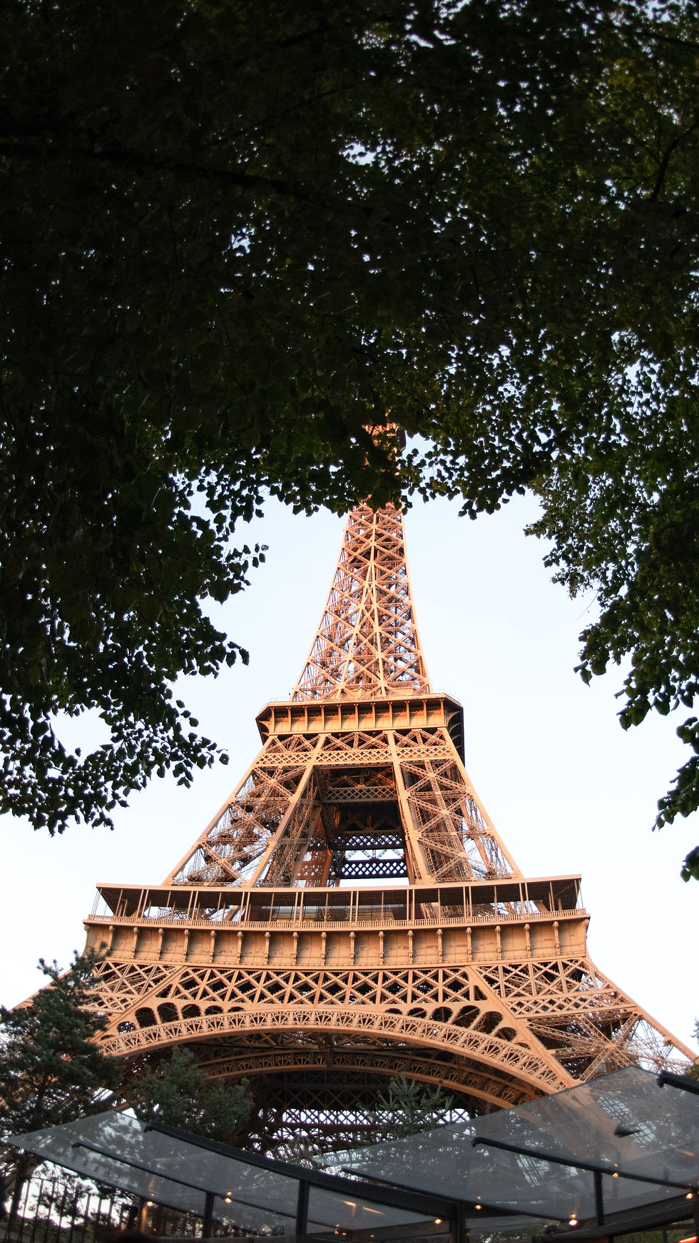 Miniatura: DUO TORRE EIFFEL CONTRA PLONGÉE