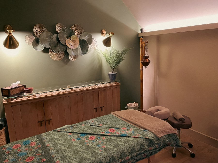 Ayurvedic earth room.JPG
