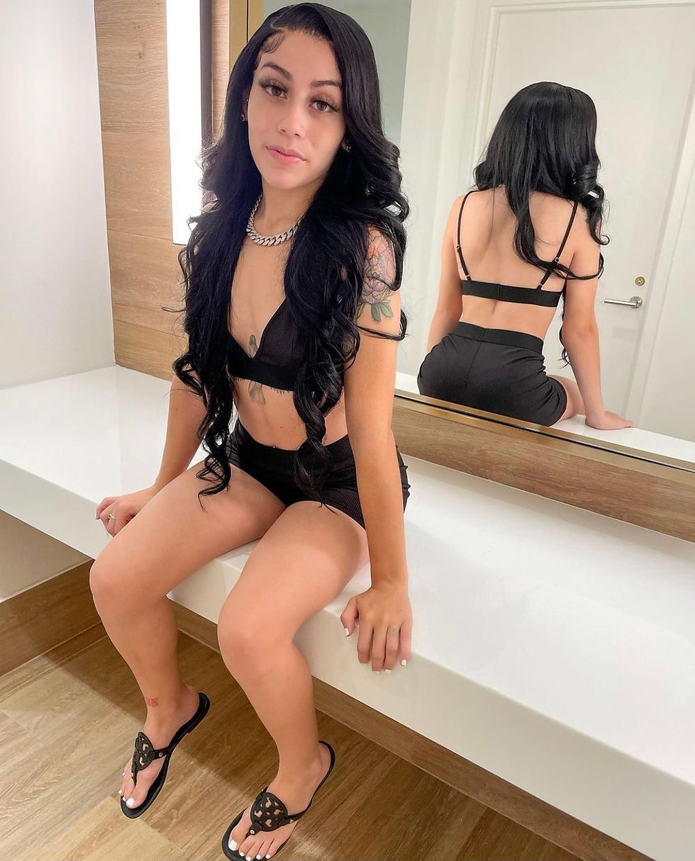 Thumbnail: Short Set