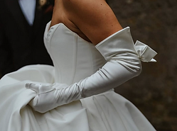 Cornelia James 03.png