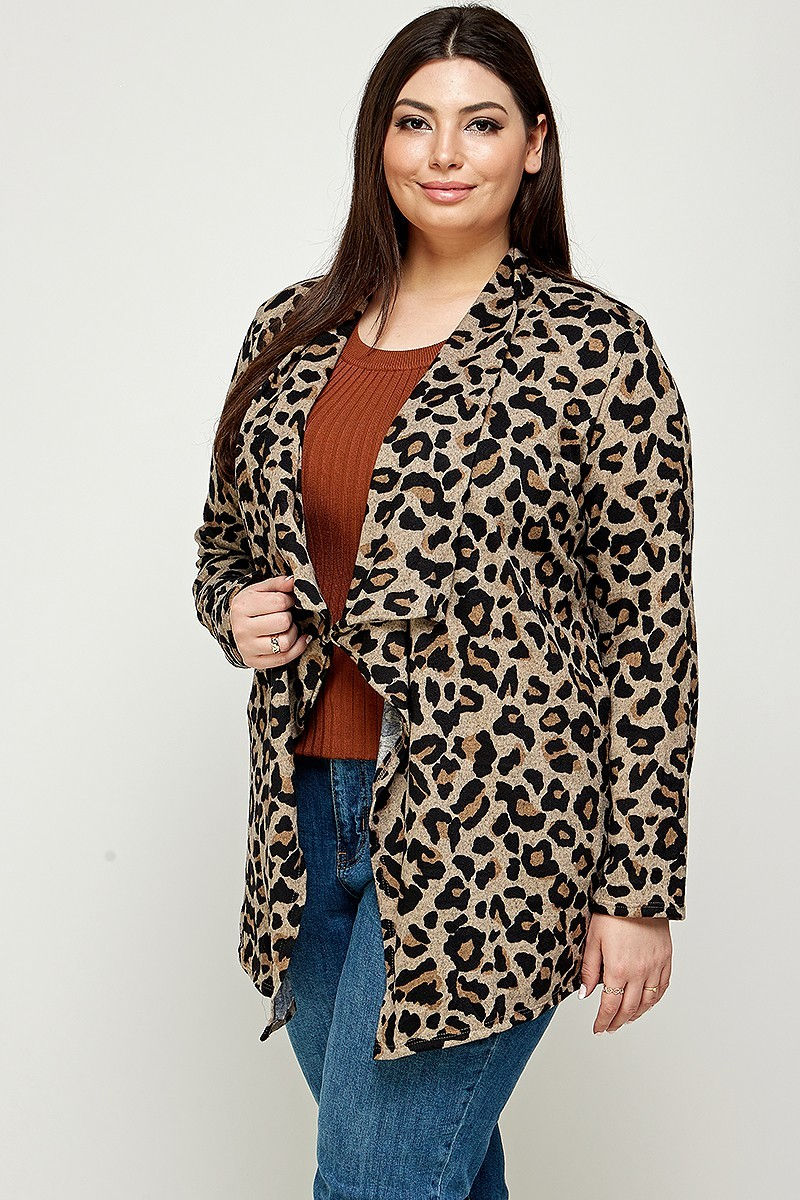Thumbnail: Plus Size, Animal Leopard Printed Knit Cardigan