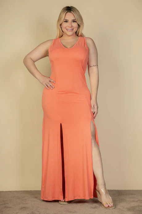 Thumbnail: Plus Size Plunge Neck Thigh Split Maxi Dress