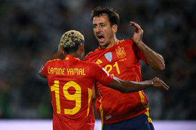 Spain surge back to first place in FIFA/Coca-Cola Men‘s World Ranking amid top 10 shake-up