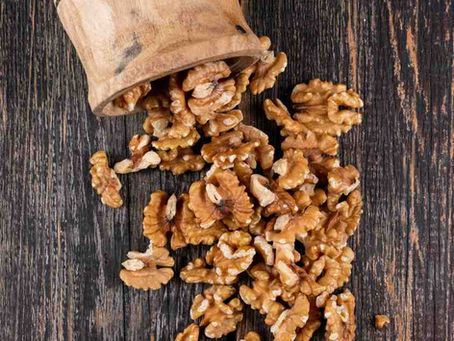 Spicy vs Sweet Flavoured Nuts: Which Is Better?