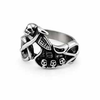 Men’s stainless steel gothic skull biker ring in antique silver finish