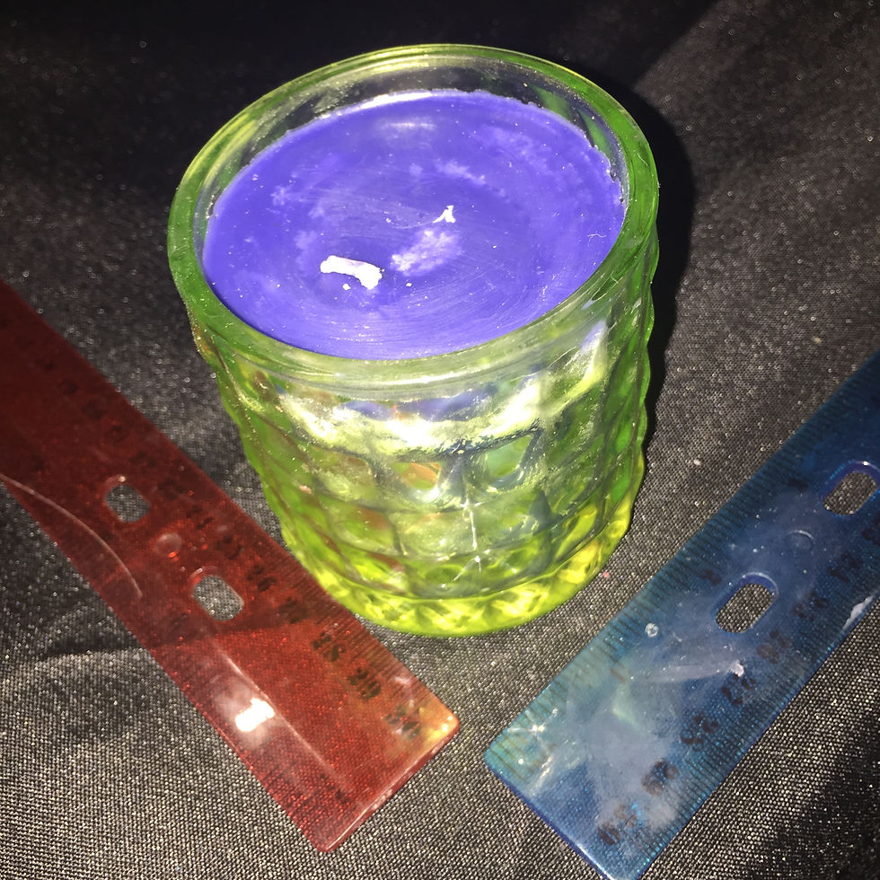 LIME JAR WITH BLUE CANDLE