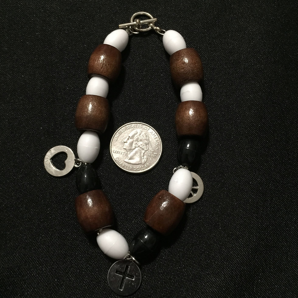 BROWNS & WHITE BEAD BRACELET