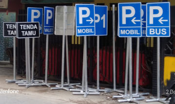 Proyek kerja signage