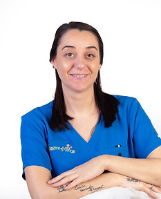 Chantelle Scott.jpg