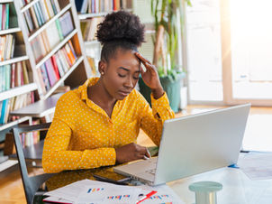 Do You Struggle to Achieve Your SMART Goals? Try These Professional Goals Instead.