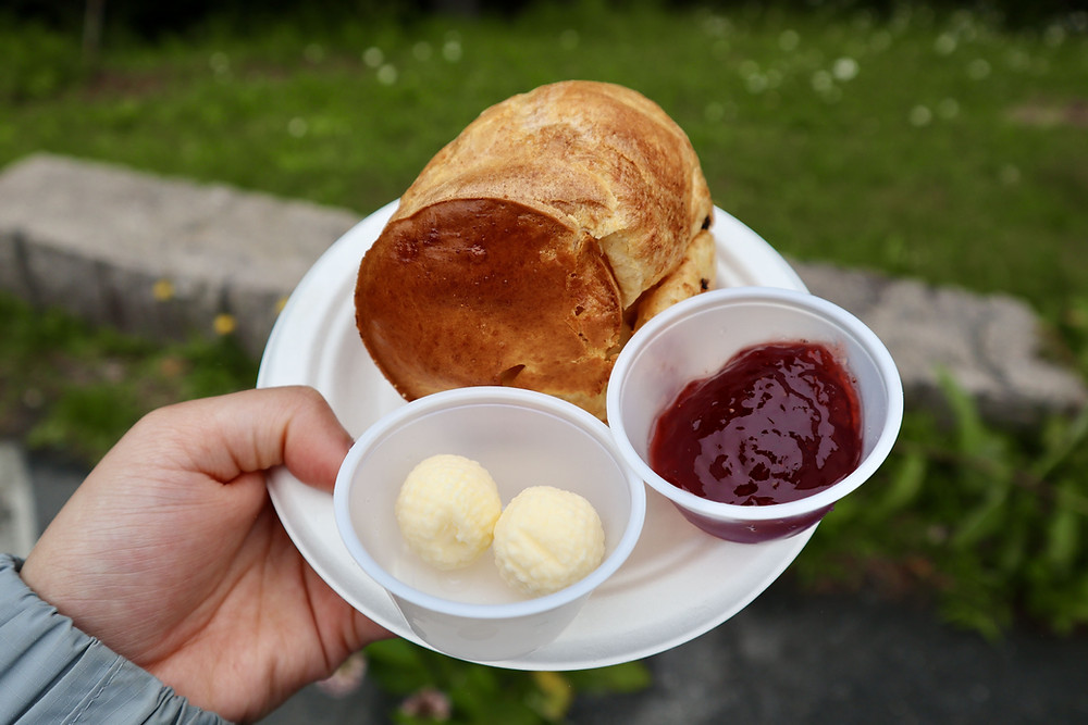 Popovers from Jordan Pond House Restaurant in Acadia National Park Maine by Biteinerary