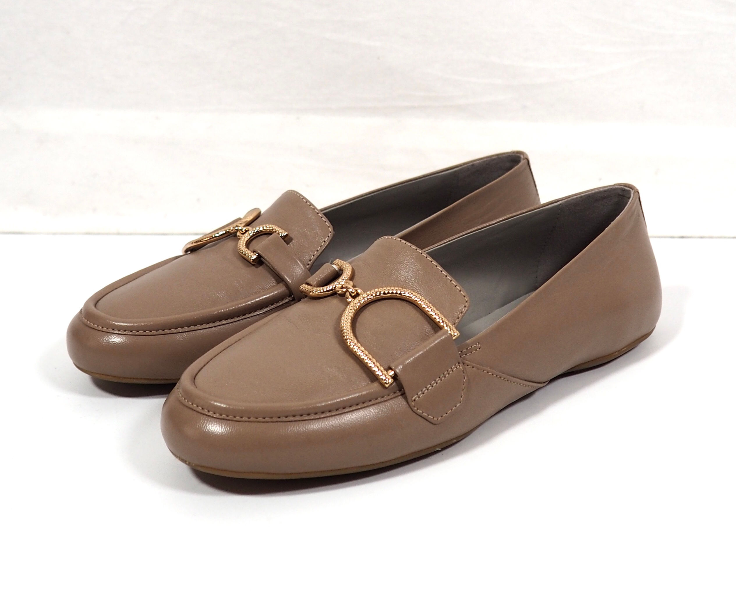 GEOX by PENELOPE & MONICA CRUZ Taupe Loafer