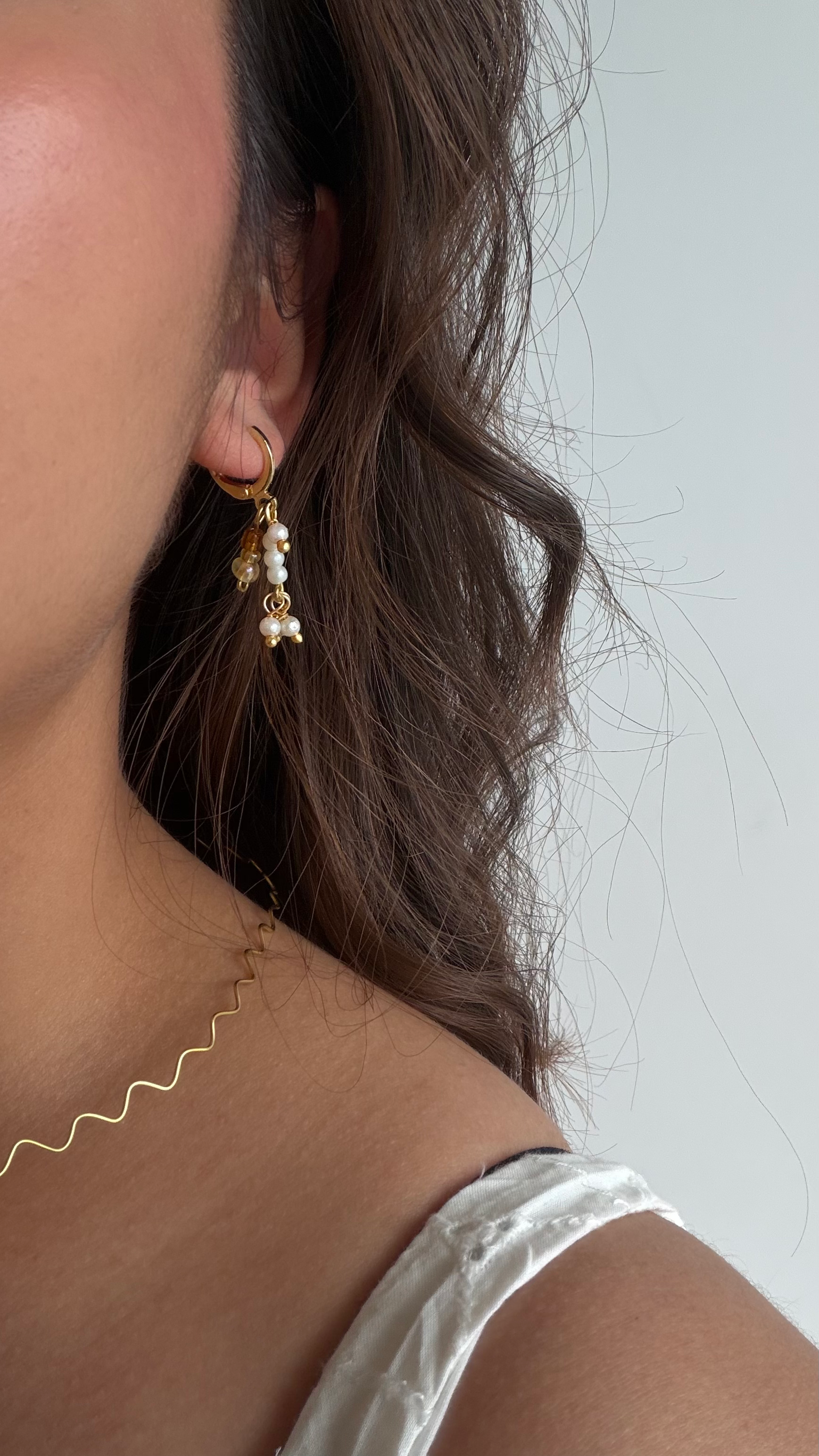 dainty bali jhumka