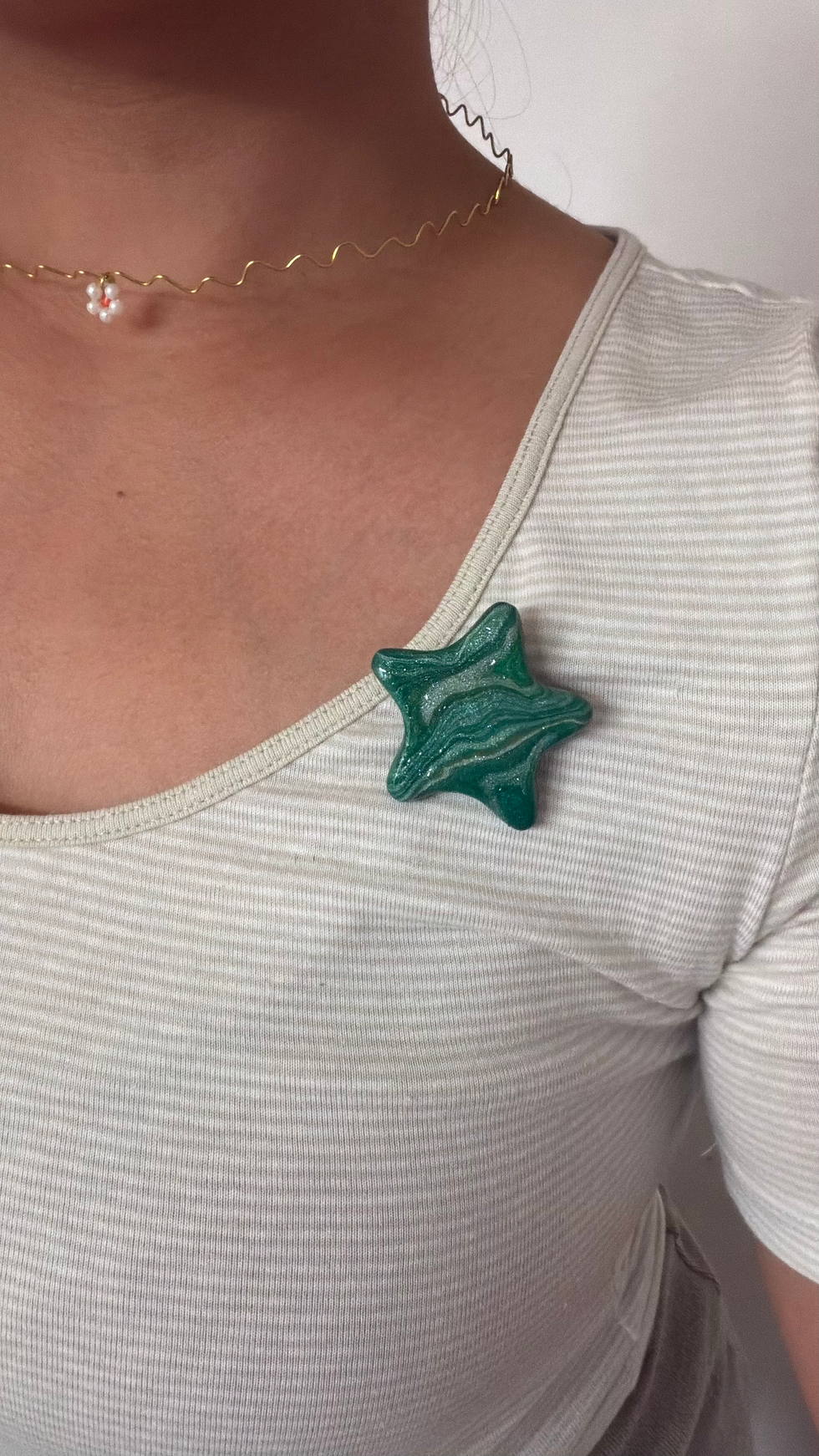 Thumbnail: STAR pin