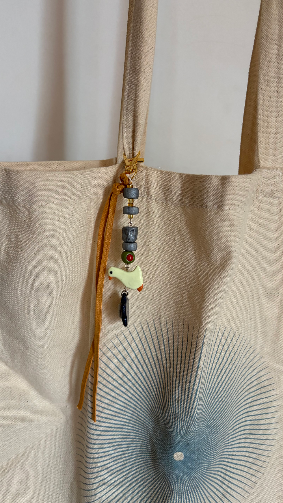 Thumbnail: Quack bag charm