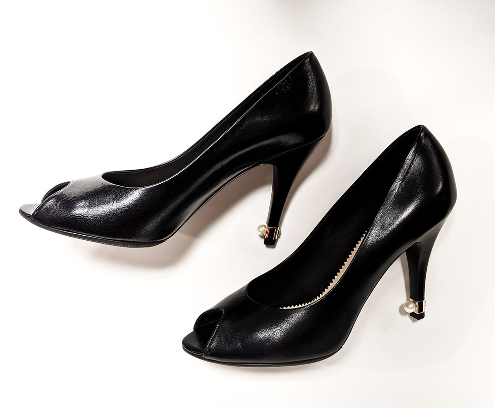 Thumbnail: CHANEL Escarpin Shoes with Pearl Size 40 (US 9.5)