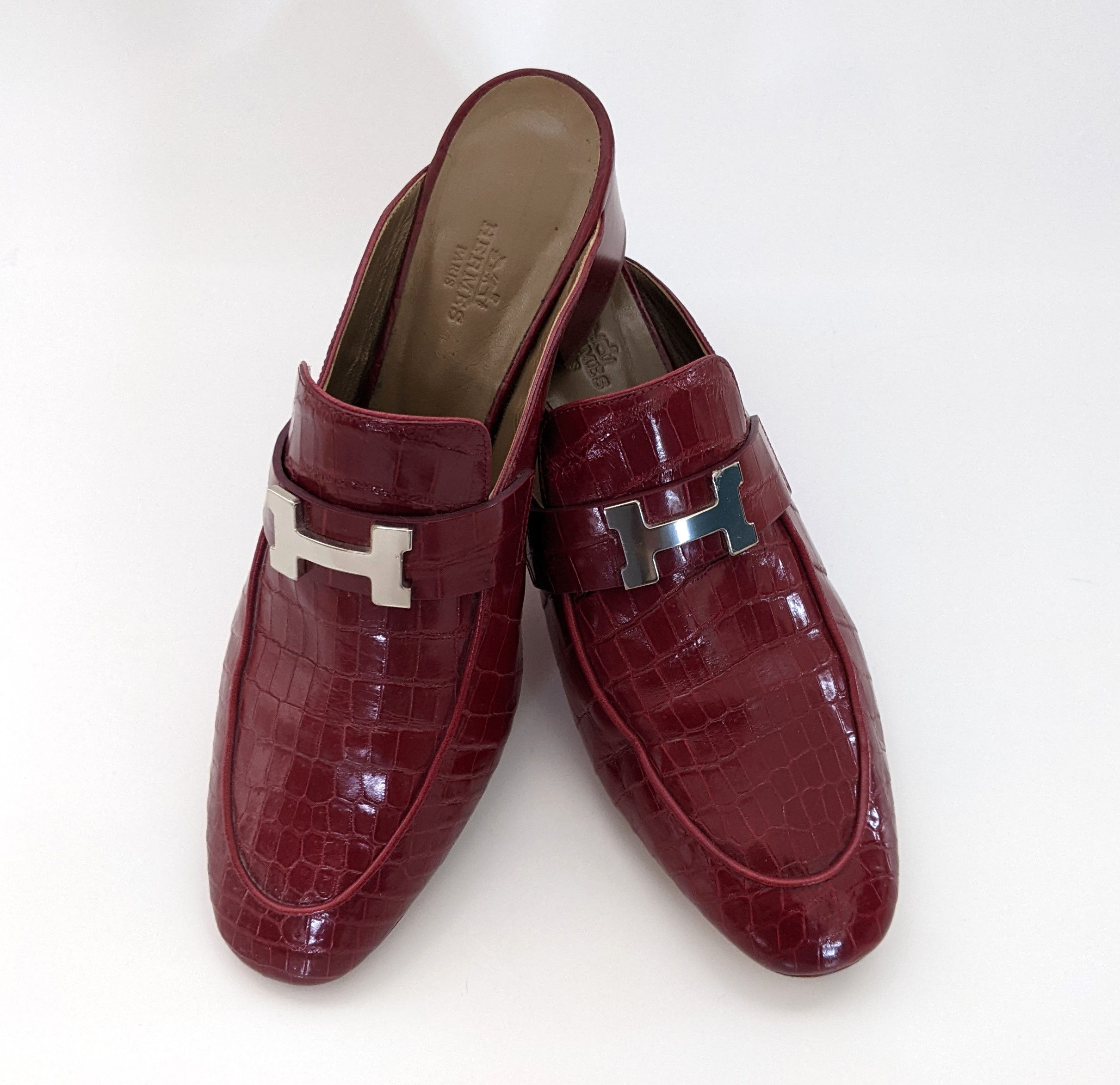 Hermes Niloticus Crocodile Rivoli Mules Burgundy EU39 US 8.5/9
