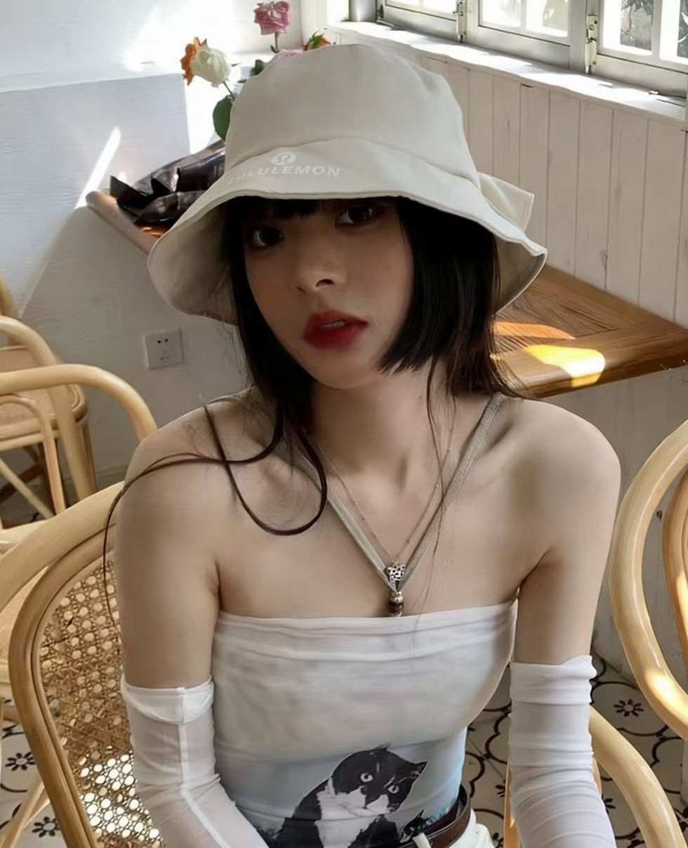 Thumbnail: 【 lululemon蝴蝶結漁夫帽】