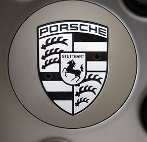 Porche_Wheel_edited.jpg