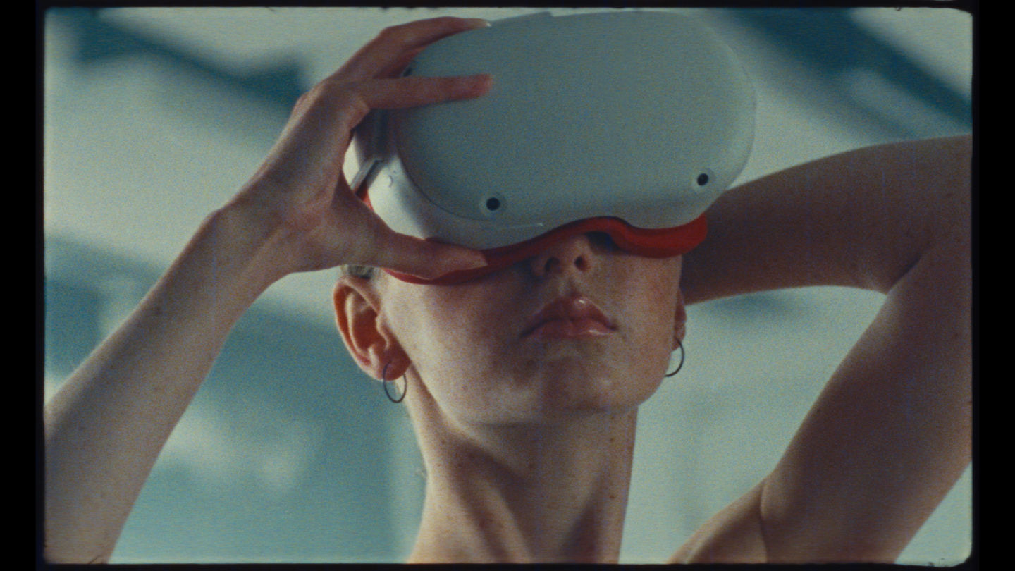 2022_10_01_DIGITAL_FESTIVAL_90SEKUND_3840X2160_DODATKOWE_UJECIA_NA_KONCU_KLIPU.00_00_47_08.Still062