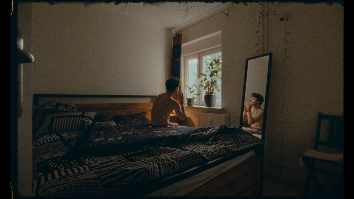 BMW_MUSIALOWSKI.00_03_15_21.Still032