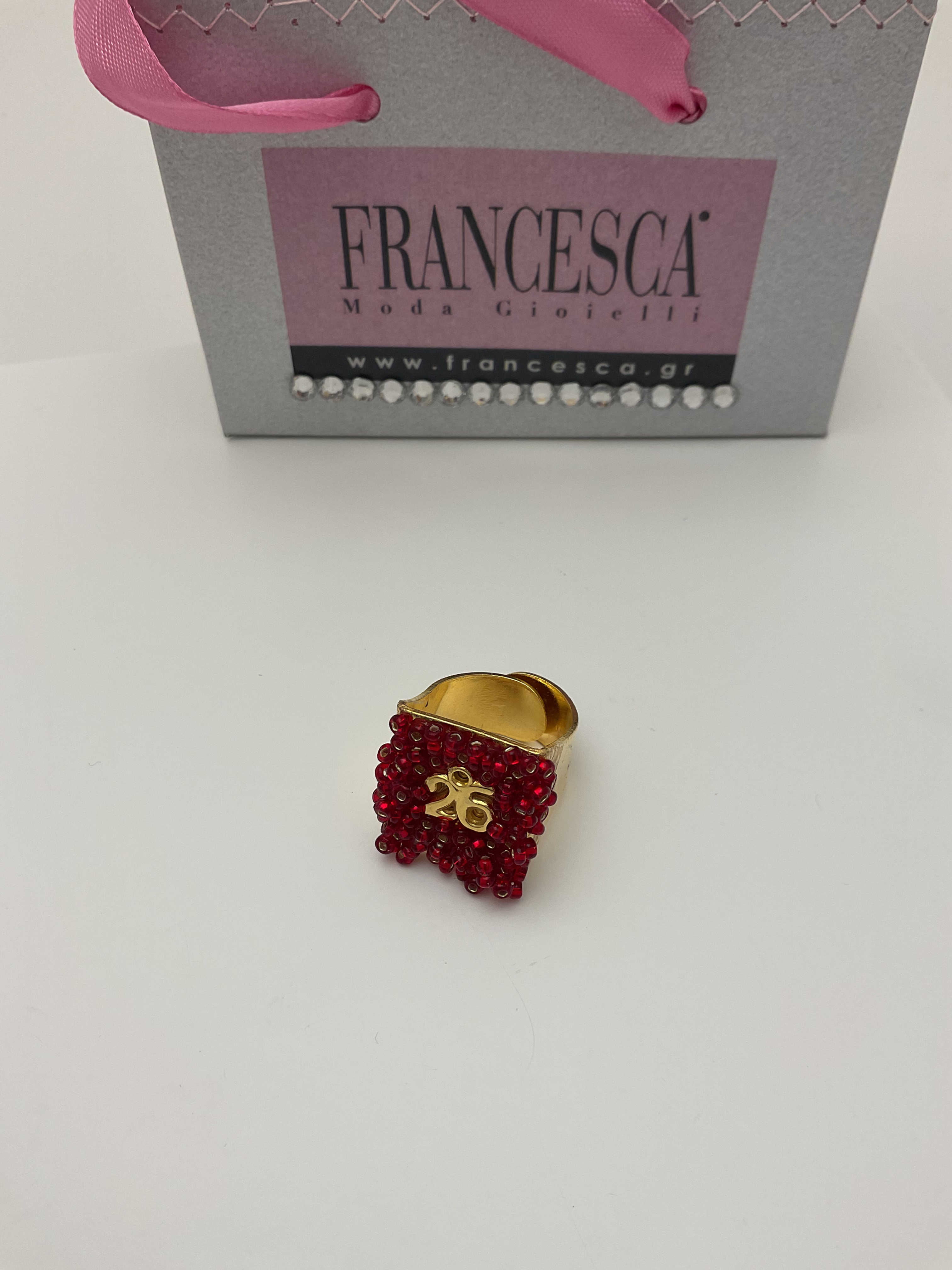 Fr7197 Ατσάλινο χειροποίητο δαχτυλίδι γούρι 2026 με κόκκινες πέτρες.